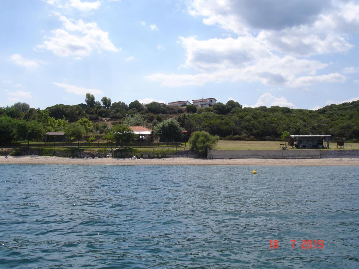Katevi Luxury Seafront Villa Ієрісос Екстер'єр фото